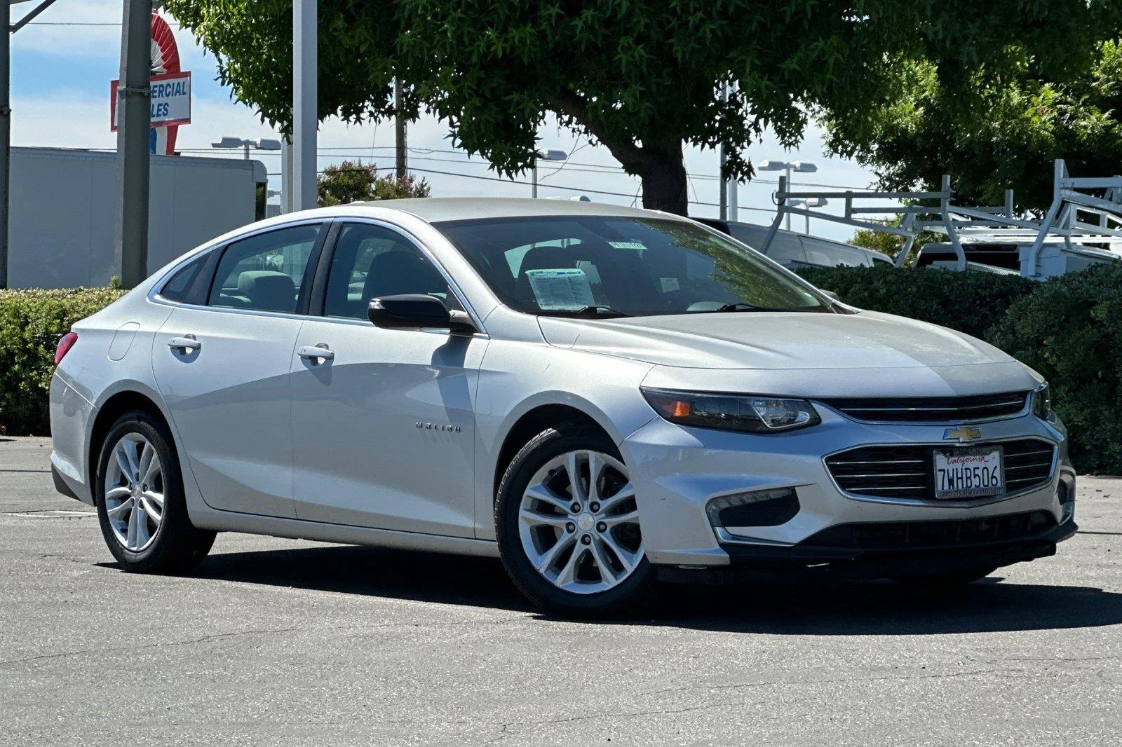 Used 2017 Silver Ice Metallic Chevrolet LT image 2
