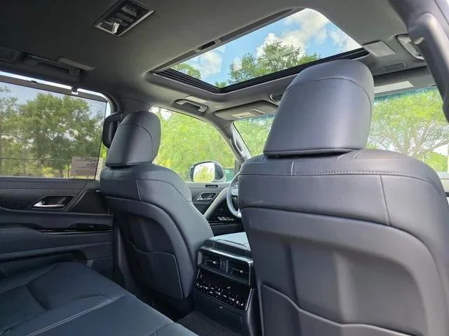 New 2026 Eminent White Pearl Lexus OVERTRAIL image 19