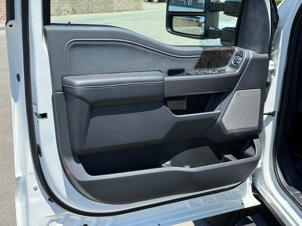 2026 Ford F-250 Super Duty Lariat - Photo 14