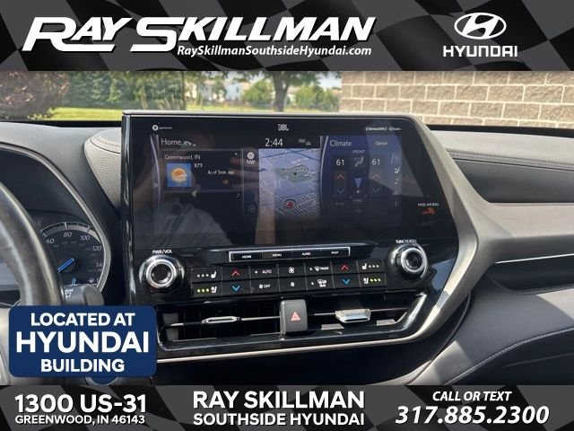 Used 2020 Celestial Silver Metallic Toyota Limited image 23