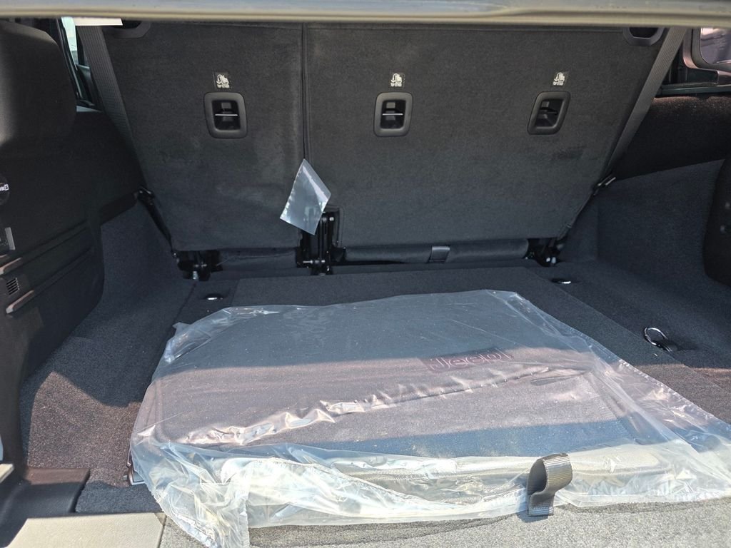 New 2026 Anvil Clear-Coat Exterior Paint Jeep Sport S image 11