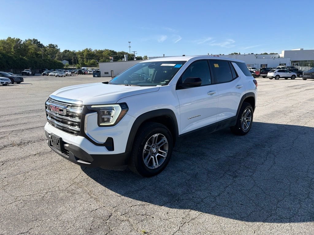 Used 2025 Summit White GMC AWD Elevation image 7