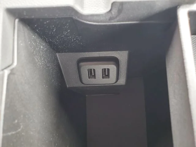 Used 2022 Red Chevrolet LT image 32