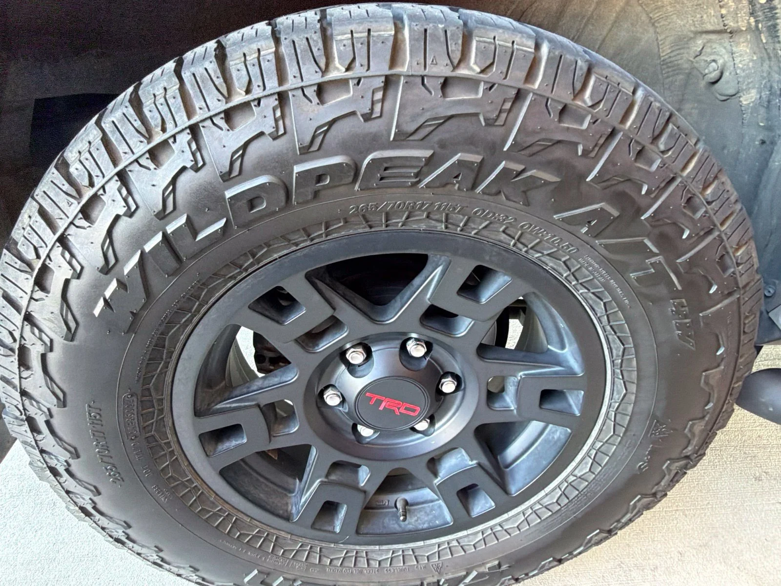 Used 2023 Silver Toyota SR5 Premium image 23