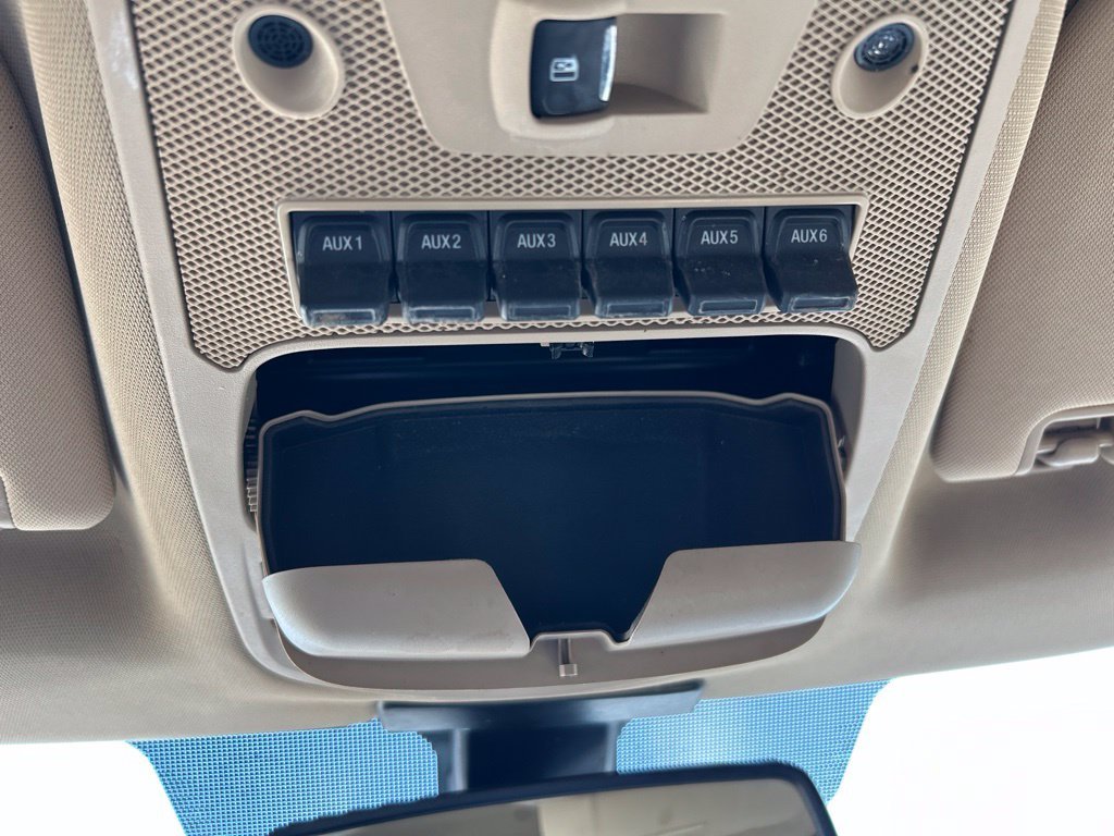 Used 2019 Oxford White Ford Lariat image 35