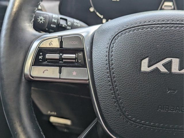 Certified Used 2024 White Kia SX-Prestige image 25