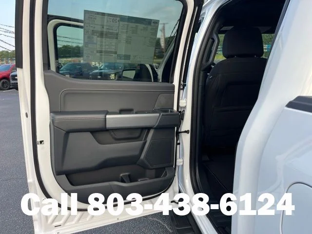 New 2026 Oxford White Ford XLT image 9