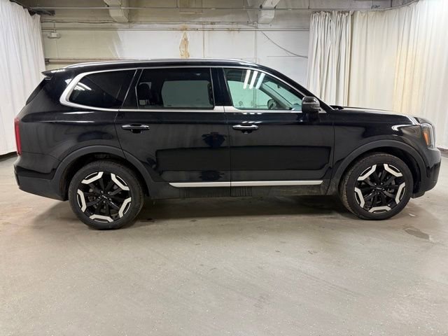 Used 2025 Kia Telluride S with VIN 5XYP6DGC0SG587950 for sale in Fairmont, Minnesota