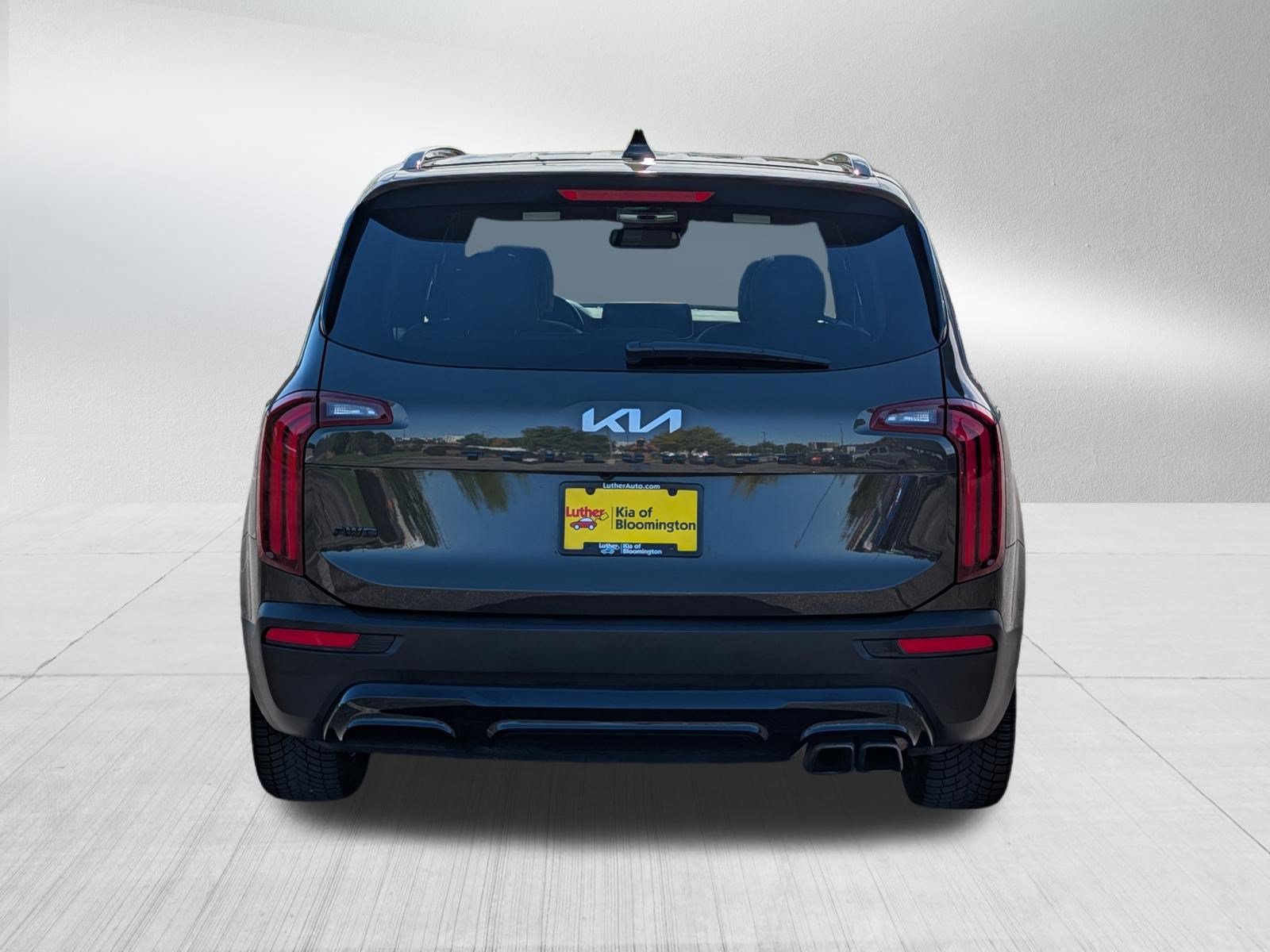 Certified Used 2022 Dark Moss Kia SX image 6