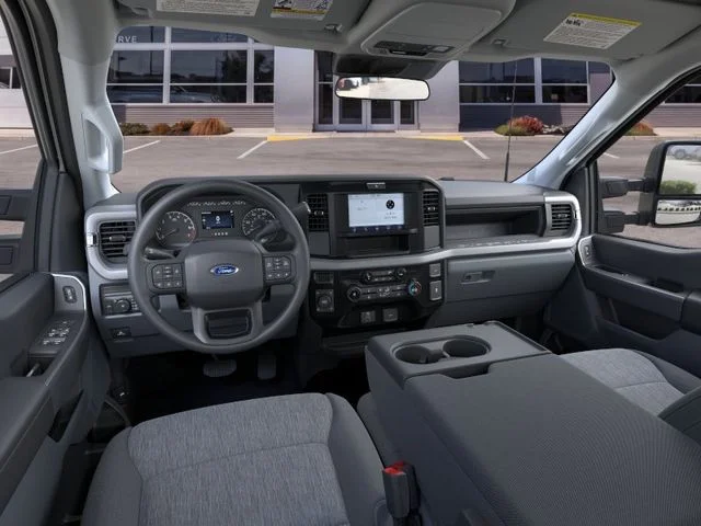 New 2026 Oxford White Ford XL image 9