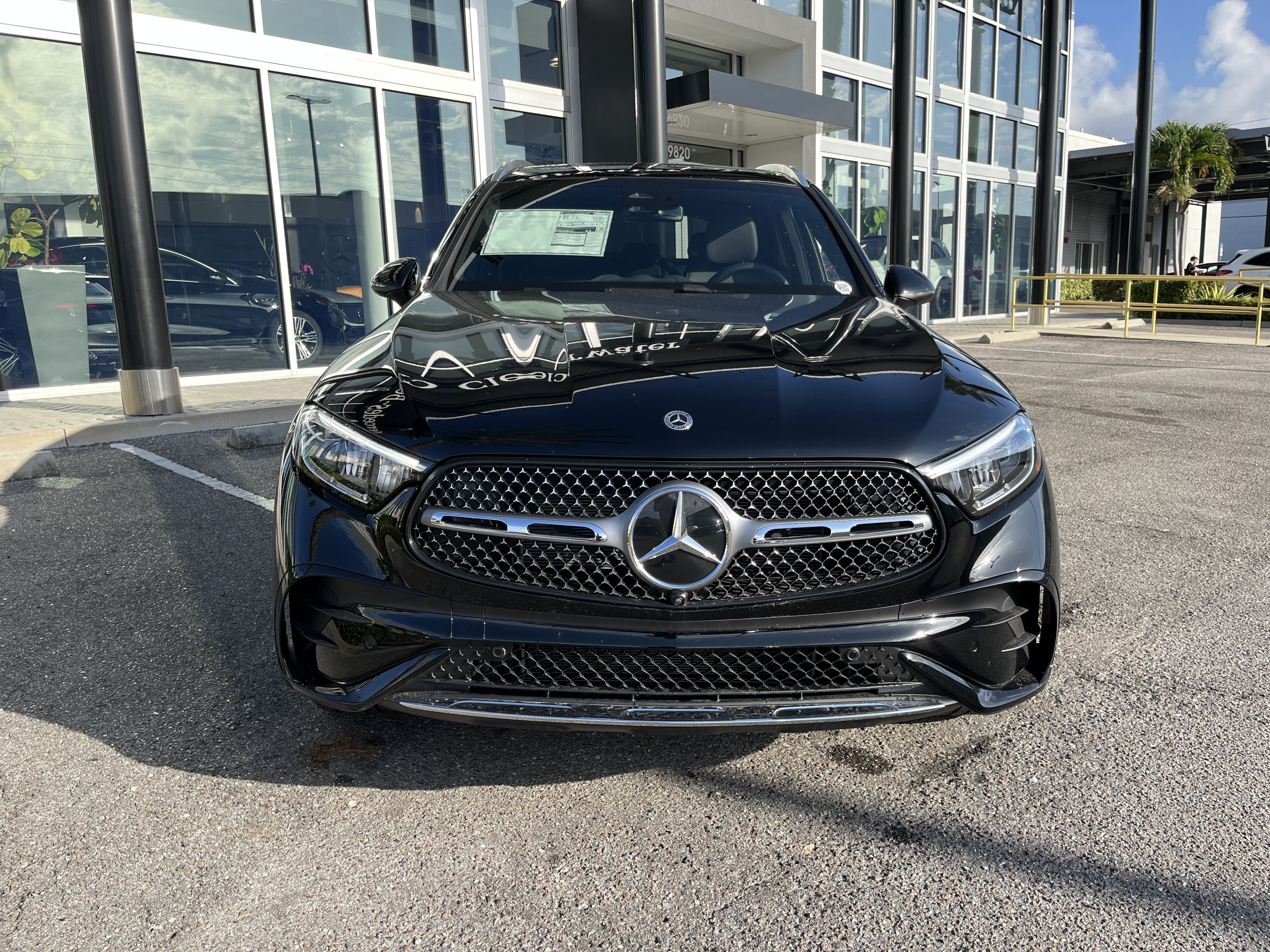 New 2026 Black Mercedes-Benz GLC 300 image 10