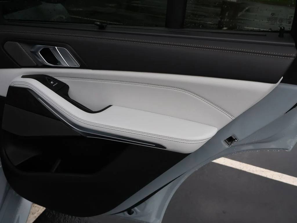 New 2026 Gray BMW xDrive40i image 41