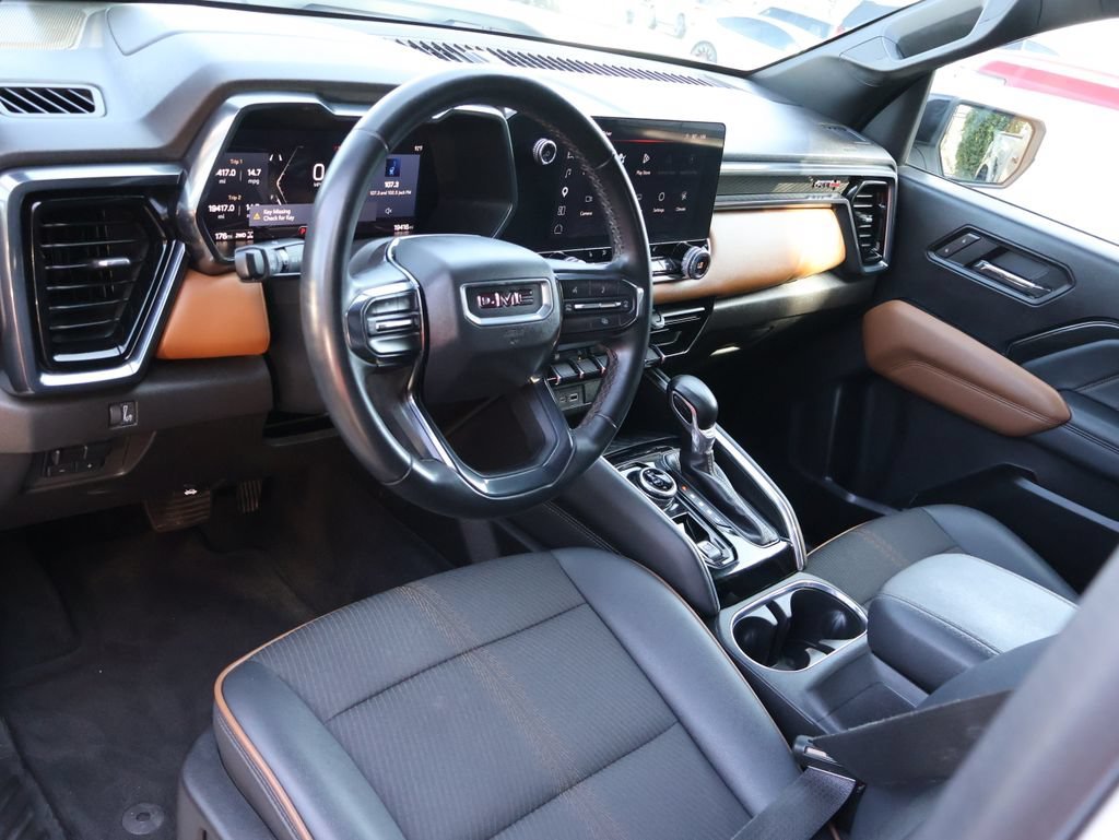 2024 GMC Canyon AT4 - Photo 17