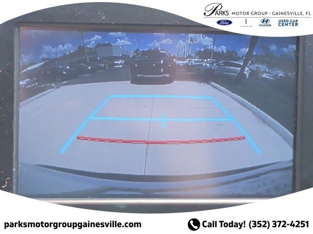 Used 2021 White Toyota LE image 22