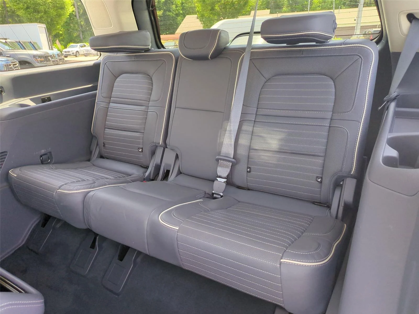 Used 2022 Chroma Crystal Blue Metallic Premium Colorant Lincoln Black Label image 36