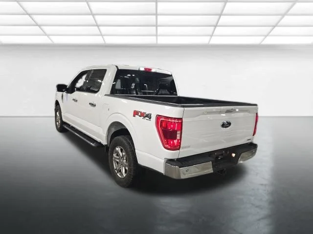 Used 2021 White Ford XLT image 7