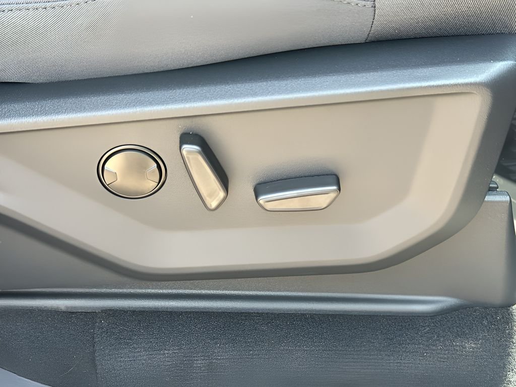 2025 Ford Expedition Active - Photo 27