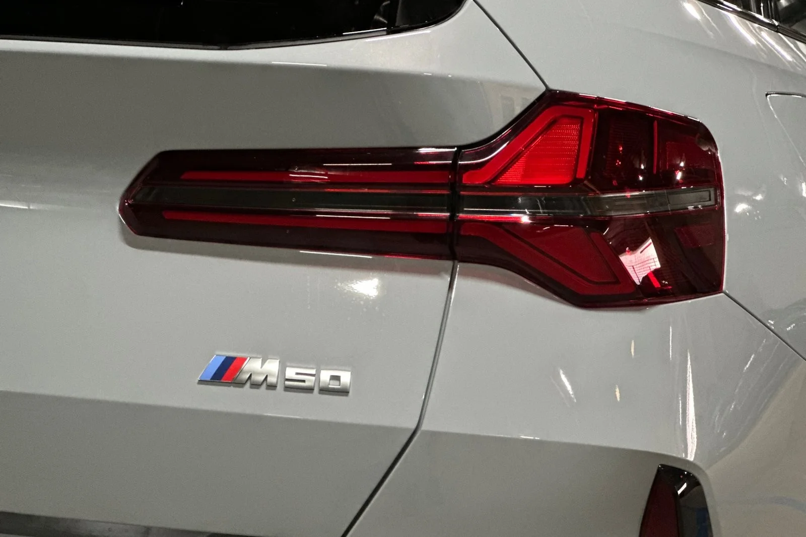 New 2026 Brooklyn Grey Metallic BMW M50 xDrive image 26