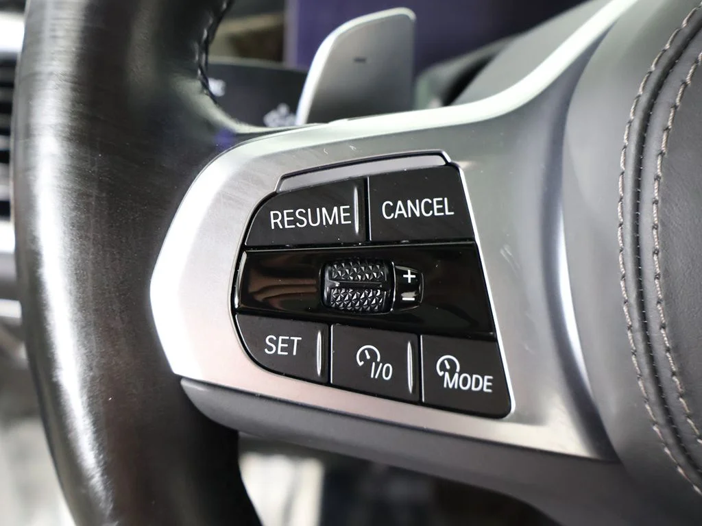 Used 2023 Alpine White BMW xDrive40i image 56
