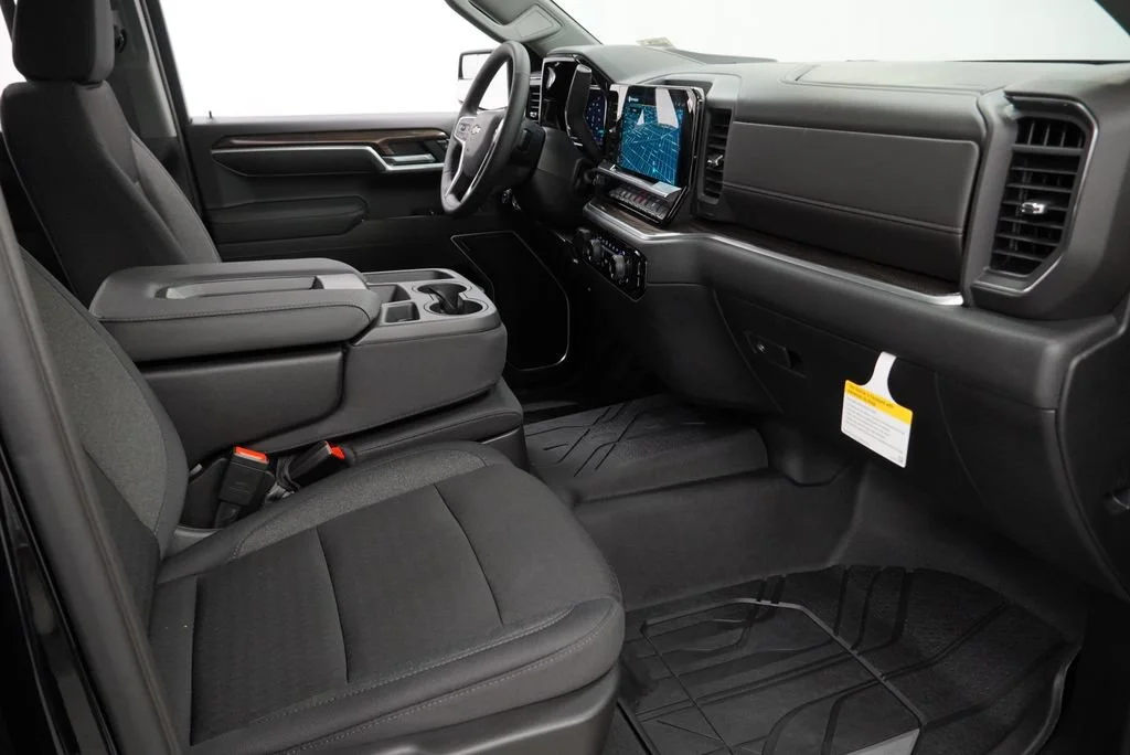 New 2026 Black Chevrolet LT image 28