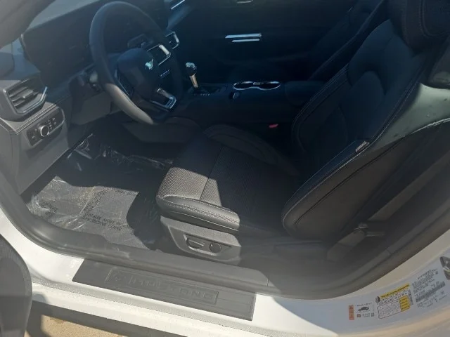 New 2026 Oxford White Ford GT Premium Convertible image 38