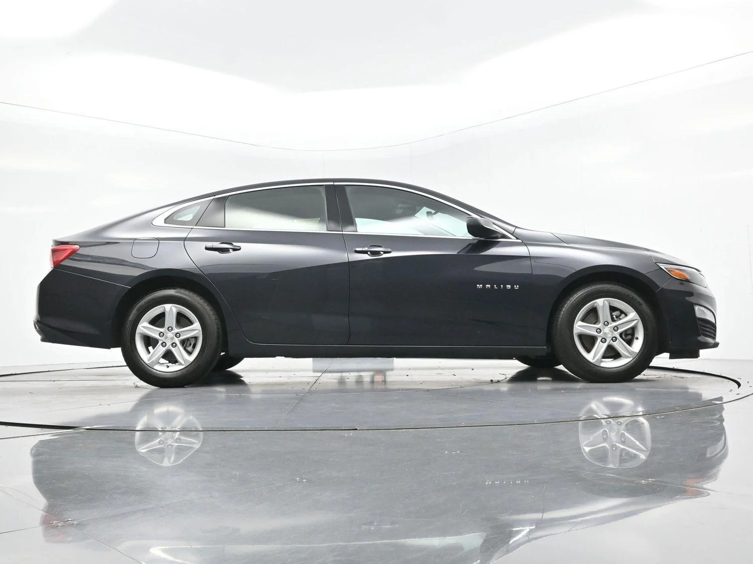 Used 2023 Dark Ash Metallic Chevrolet LT image 49