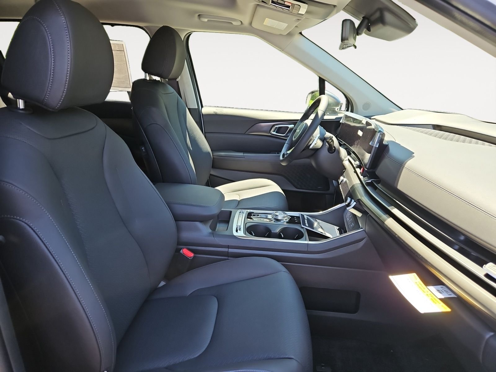 New 2026 Snow White Pearl Kia SX Prestige image 15