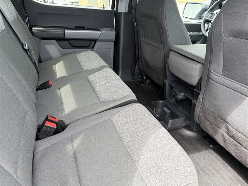Used 2022 White Ford XLT image 16