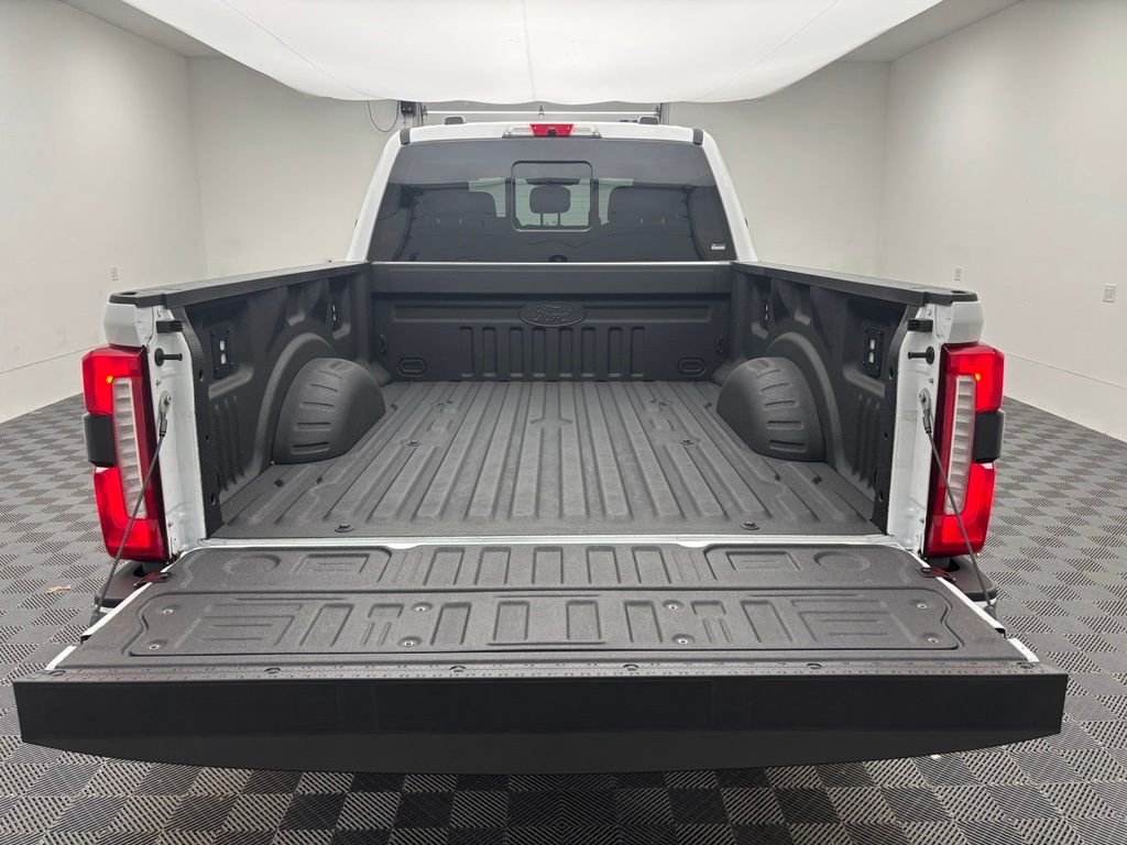 New 2026 White Ford XLT image 11