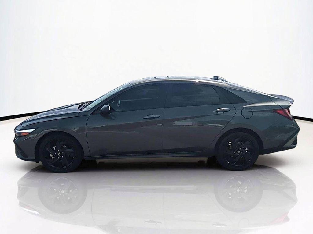 New 2026 Gray Hyundai SEL Sport Plus image 8