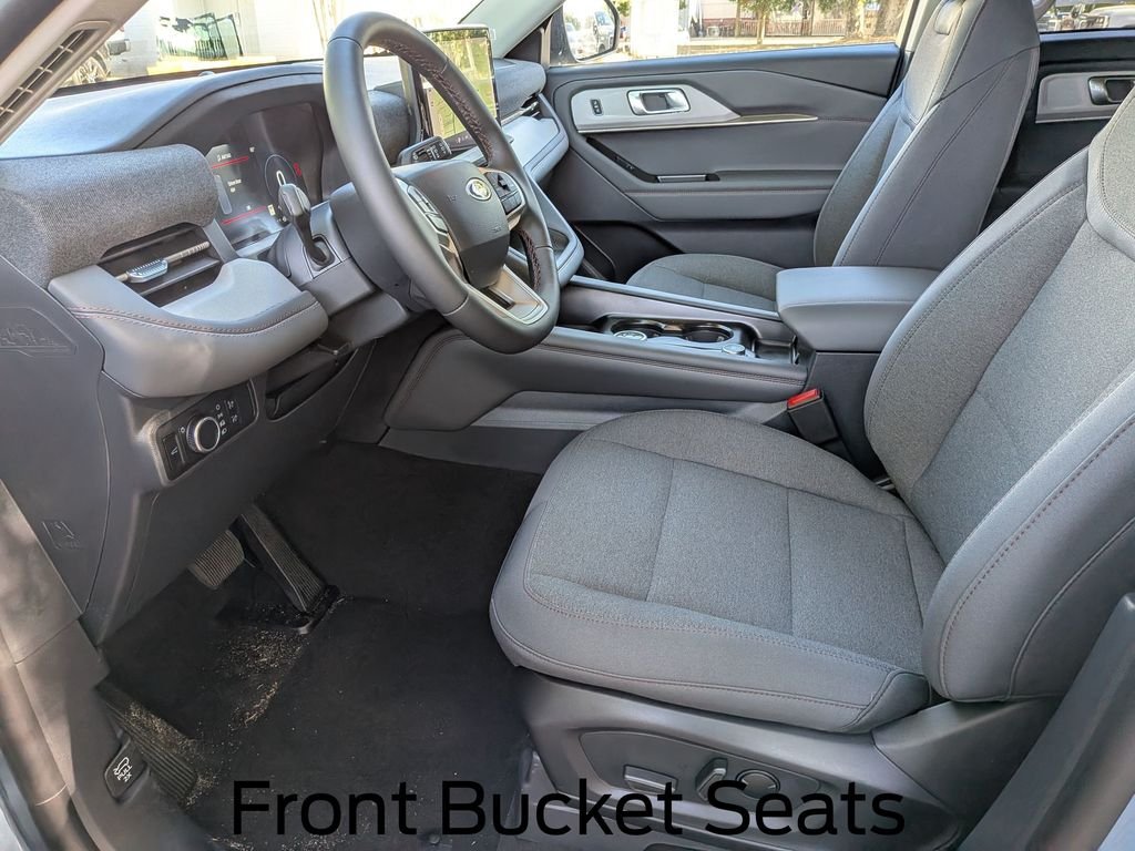 New 2026 Vapor Blue Metallic Ford Active image 17