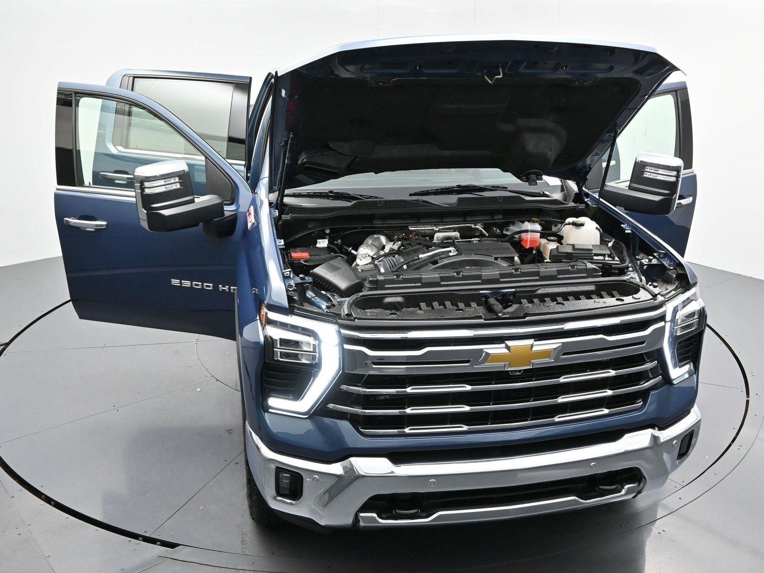 2025 Chevrolet Silverado 2500HD LTZ - Photo 43