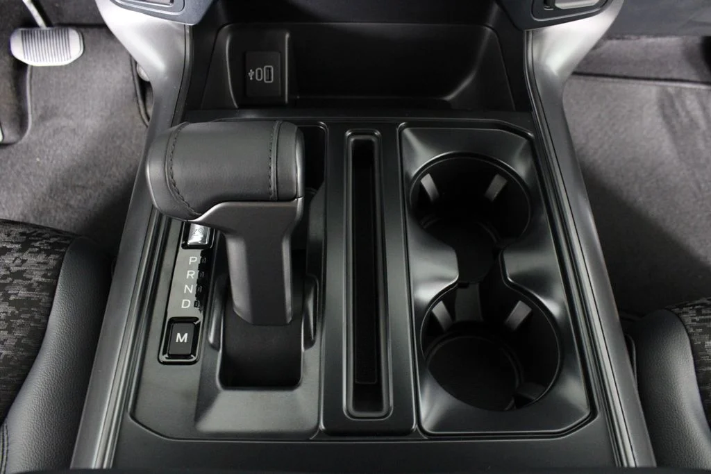 New 2026 Carbonized Gray Metallic Ford Tremor image 26