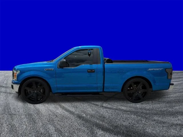 Used 2019 Velocity Blue Metallic Ford XL image 7