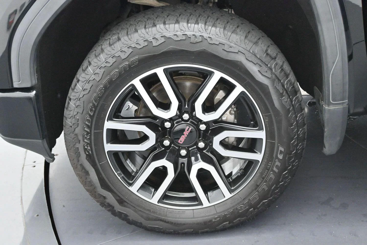 Used 2020 ONYX BLACK GMC AT4 image 38
