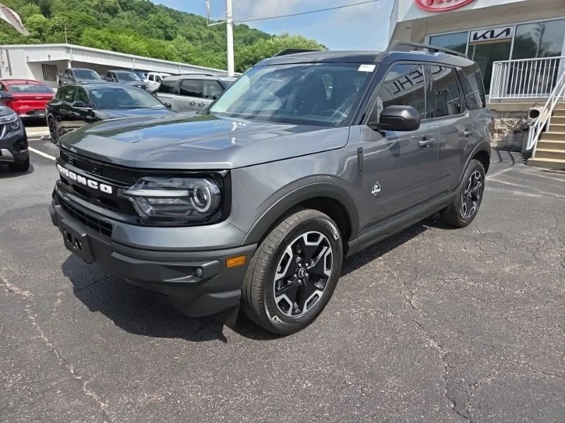 Used 2021 Gray Ford Outer Banks image 3