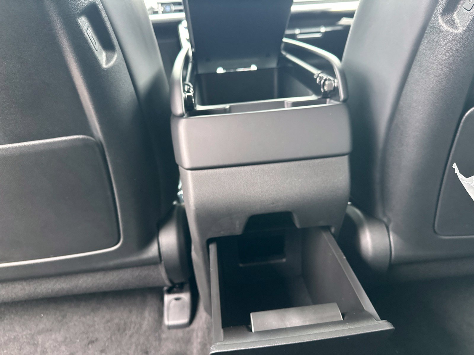 New 2027 Gray Hyundai SEL image 17