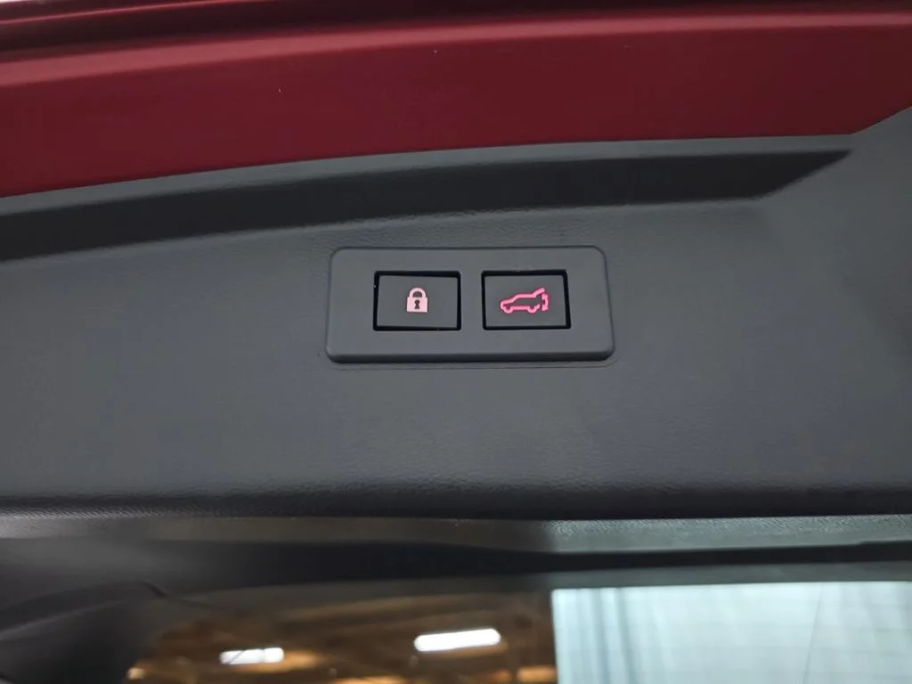 Used 2020 Red Subaru Premium image 16