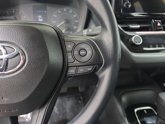 Used 2023 Silver Toyota LE image 18