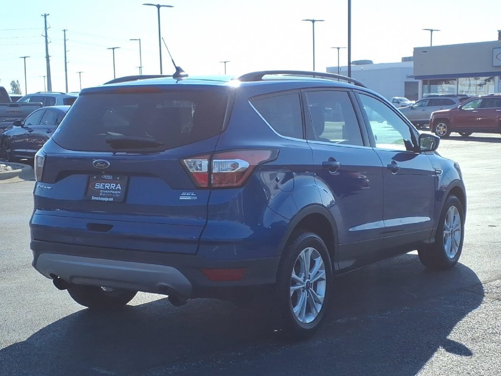 Used 2018 Lightning Blue Metallic Ford SEL image 12