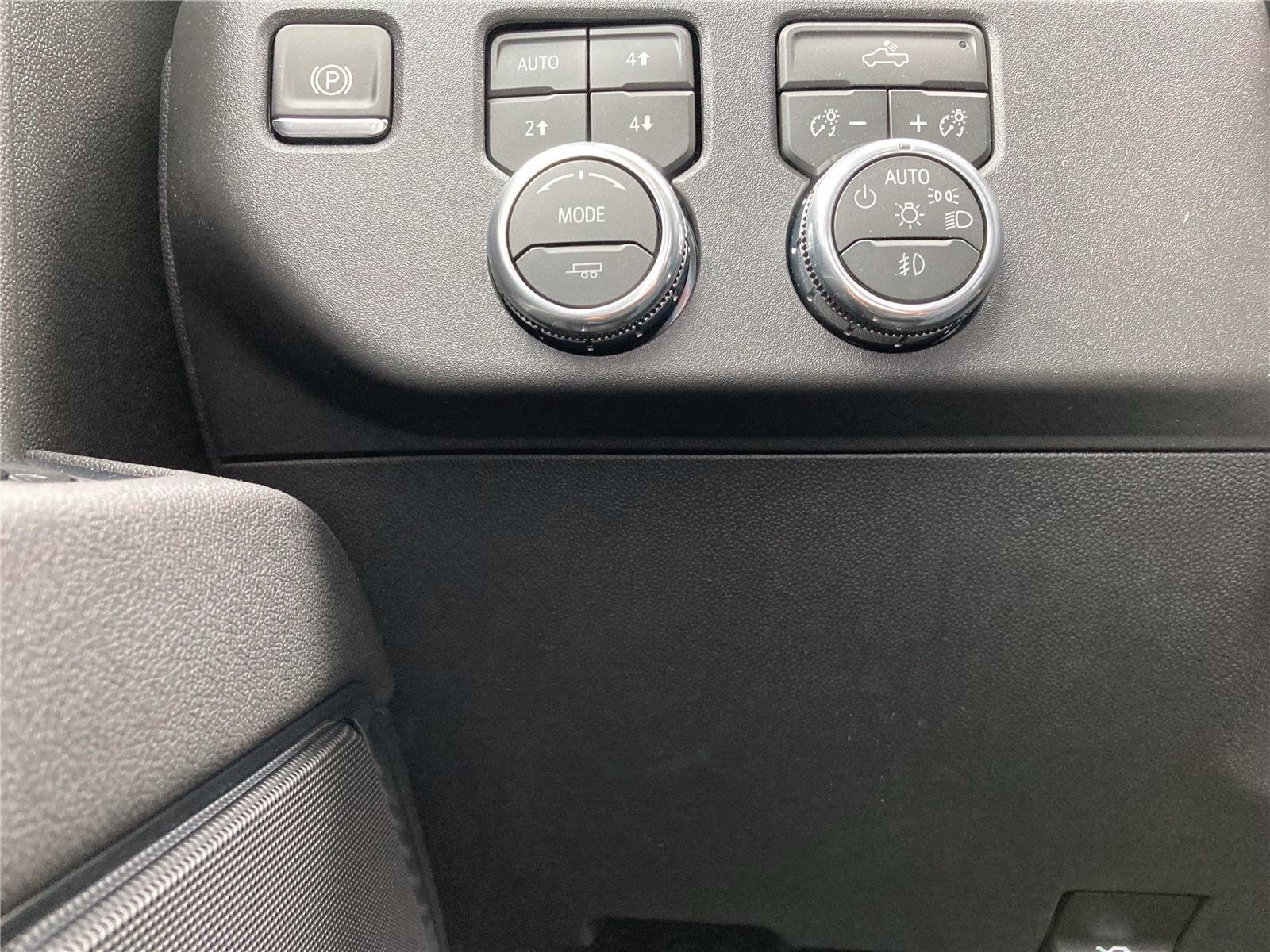 New 2026 Summit White GMC Elevation image 20