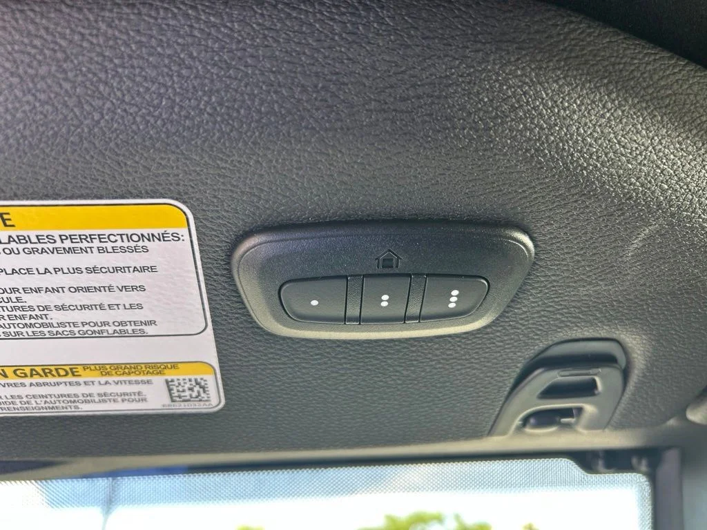 Certified Used 2025 Green Jeep Sport S image 43