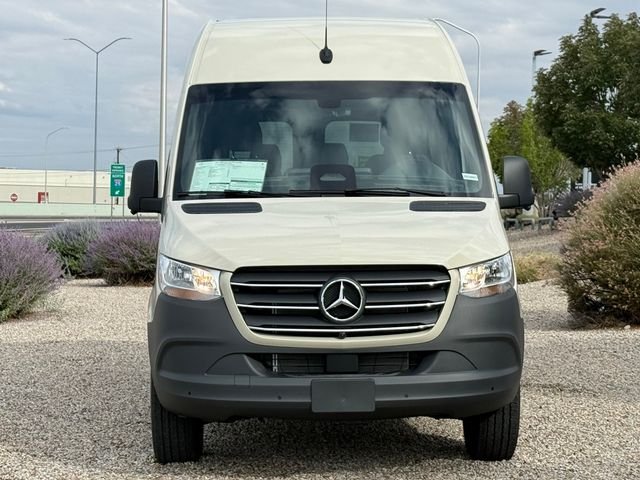 New 2026 Pebble Gray Mercedes-Benz Crew Van 144wb image 3