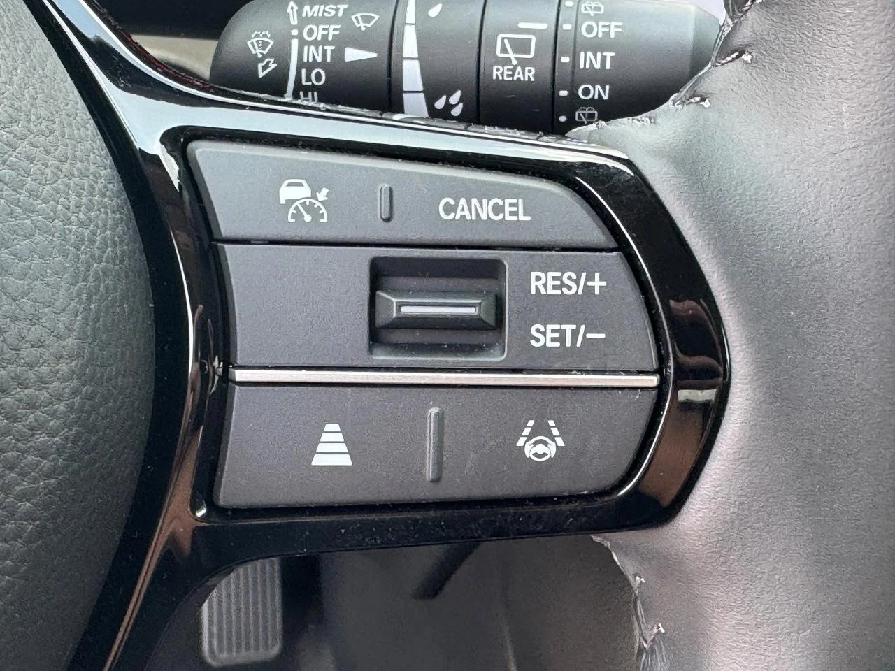 2024 Honda CR-V EX-L - Photo 23
