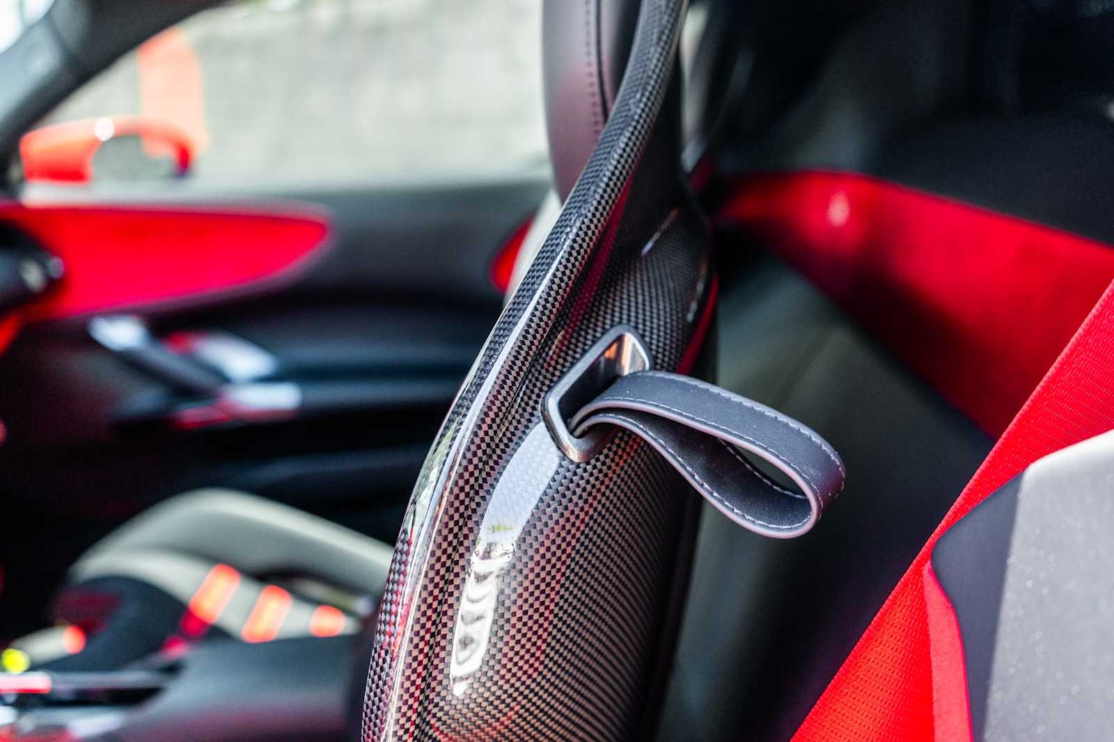 Used 2021  Ferrari  image 22