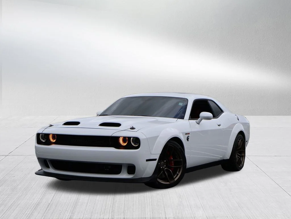 Used 2022 White Dodge SRT Hellcat Redeye Widebody Jailbreak image 1