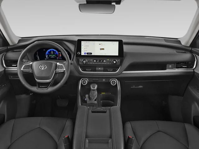 Used 2024 Wind Chill Pearl Toyota XLE image 3