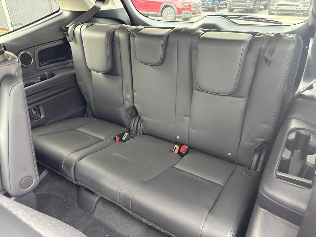 New 2027 CRYSTAL BLACK SILICA Subaru Onyx Edition Touring 7-Passenger image 13