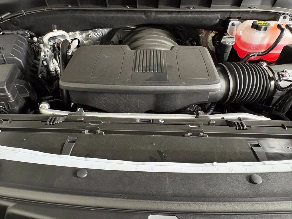2027 Chevrolet Suburban High Country - Photo 46