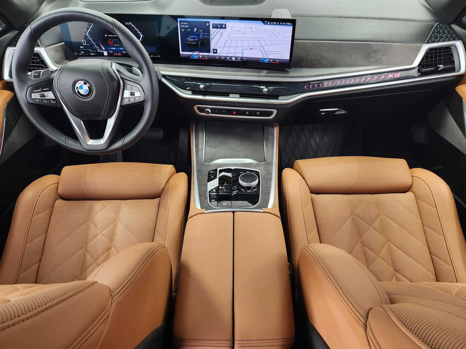 Certified Used 2024 Black Sapphire Metallic BMW xDrive40i image 15